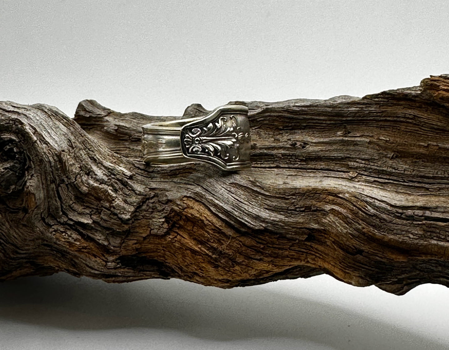 Bedford (1926) - Vintage Spoon Ring